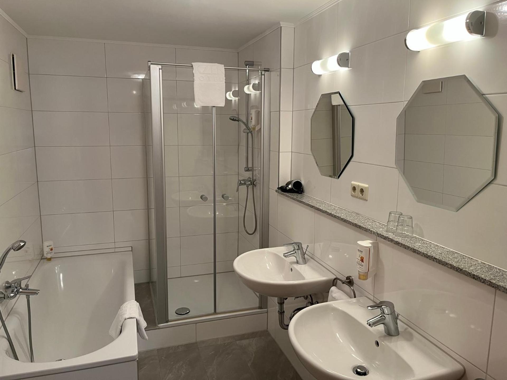 Akzent Hotel Goldener Ochsen Cröffelbach Dış mekan fotoğraf